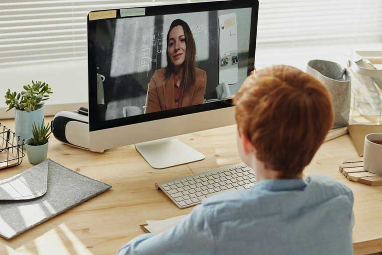 Terapeuta Virtual: Saúde Mental no Mundo Digital. Estudar Para Mudar